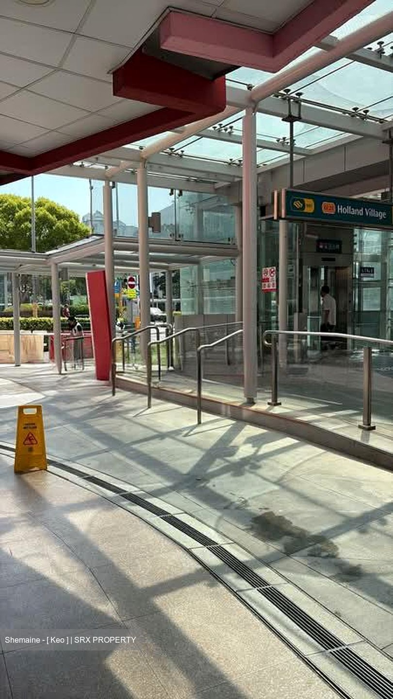 Holland Road Shopping Centre (D10), Retail #598104521